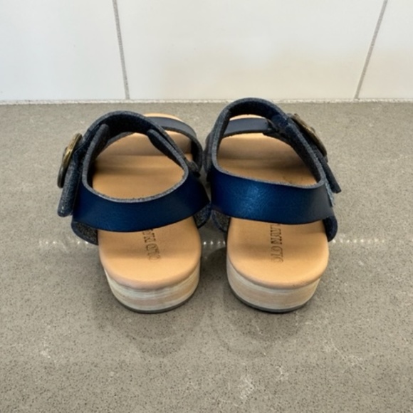 Gap/Old Navy Bundle Toddler Size 7 Sandals/Flats-Excellent Condition! - Picture 12 of 13